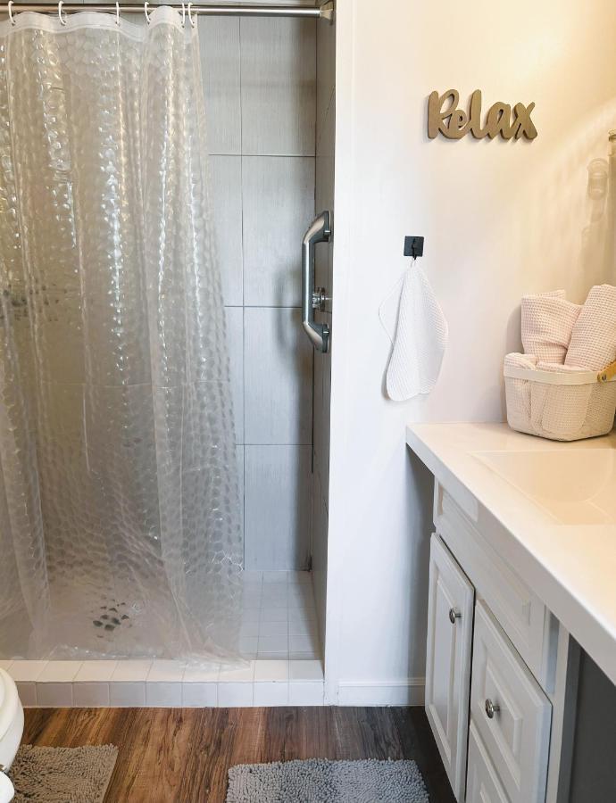 Area 3251 Desert Valley Guest Suite 패럼프 외부 사진